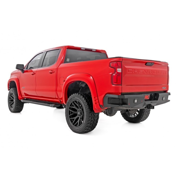 Progi, stopnie boczne aluminiowe Rough Country HD2 Crew Cab - ujęcie 3