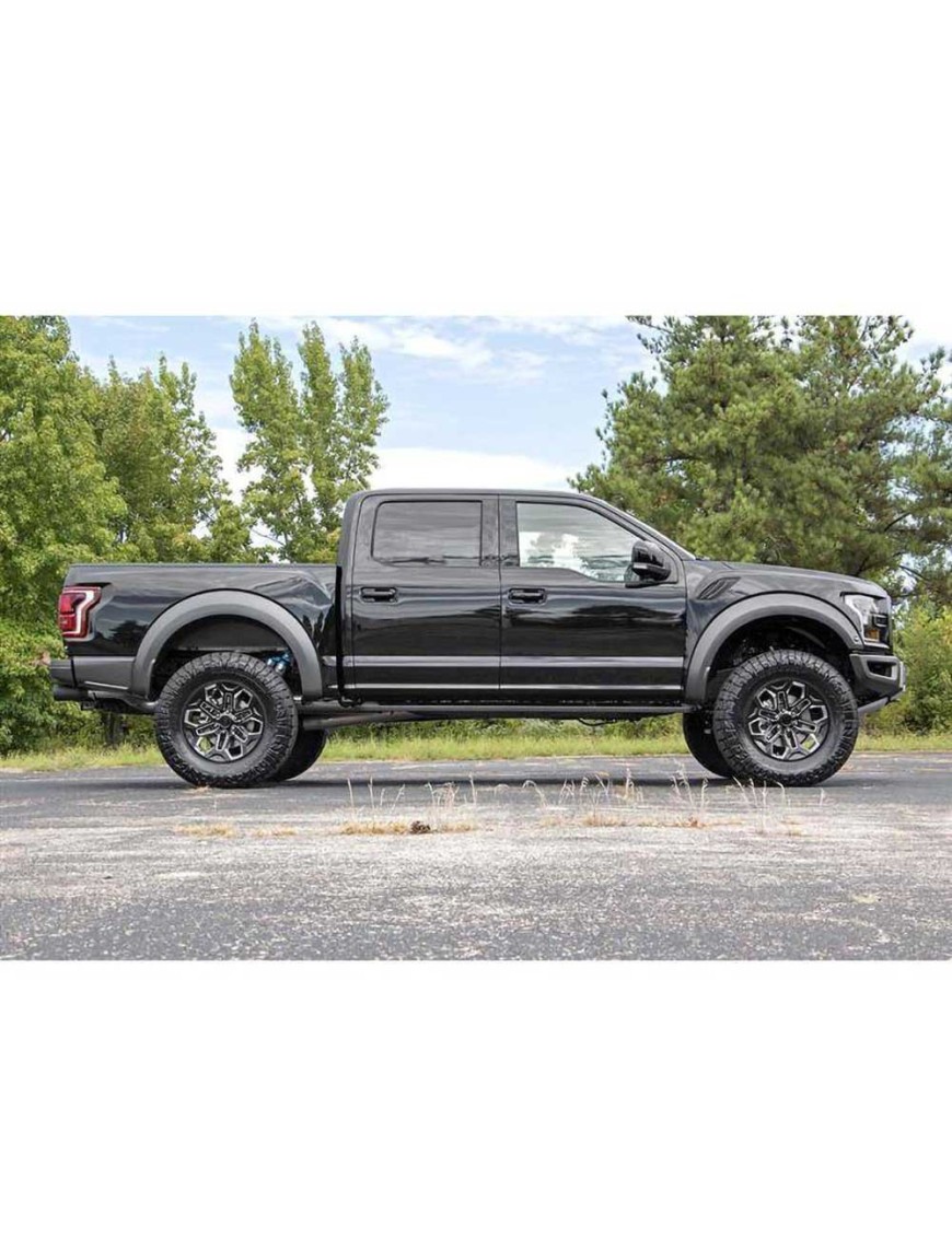 Zestaw zawieszenia Rough Country Lift 4,5" 17-18