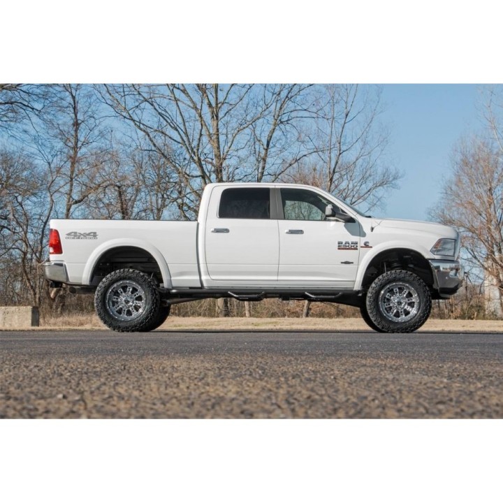 Zestaw zawieszenia Rough Country Lift 5" Diesel - ujęcie 5
