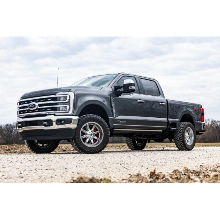 Zestaw zawieszenia Rough Country Lift 2" - ujęcie 2