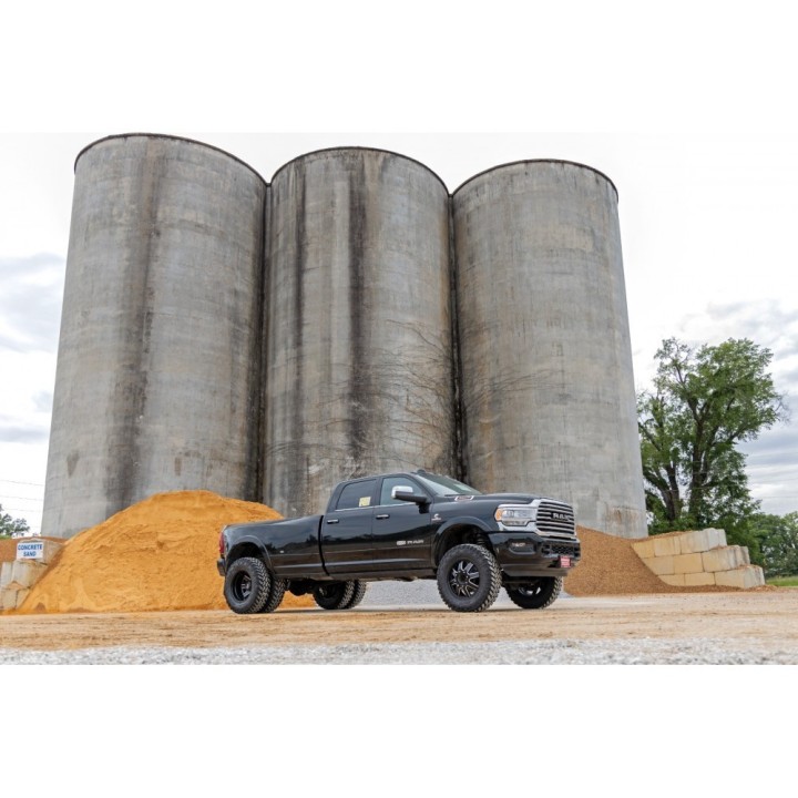 Zestaw zawieszenia Rough Country Lift 5" Diesel - ujęcie 6