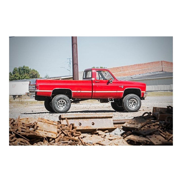 Zestaw zawieszenia Rough Country Lift 4" - ujęcie 3