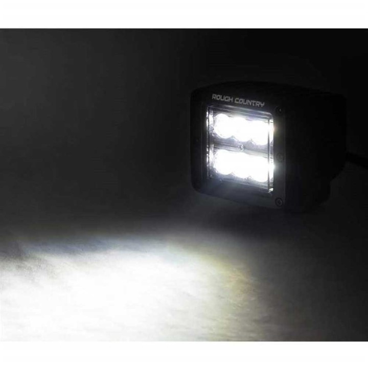 Lampy LED 2" kwadratowe flood Rough Country Black Series - ujęcie 4