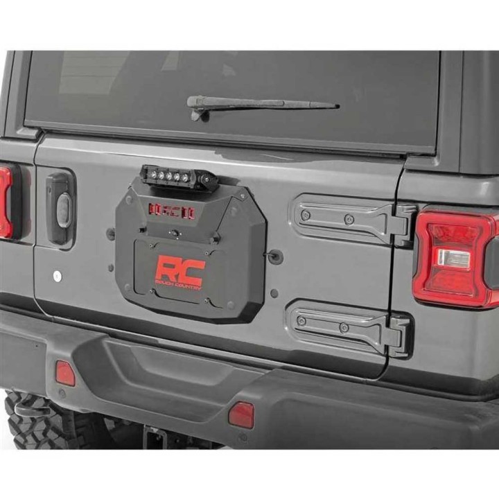 Relokacja mocowania tablicy rejestracyjnej z lampą LED Black Series Rough Country - ujęcie 3