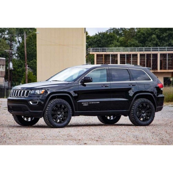 Zestaw zawieszenia Rough Country Lift 2,5" 16-21 - ujęcie 4
