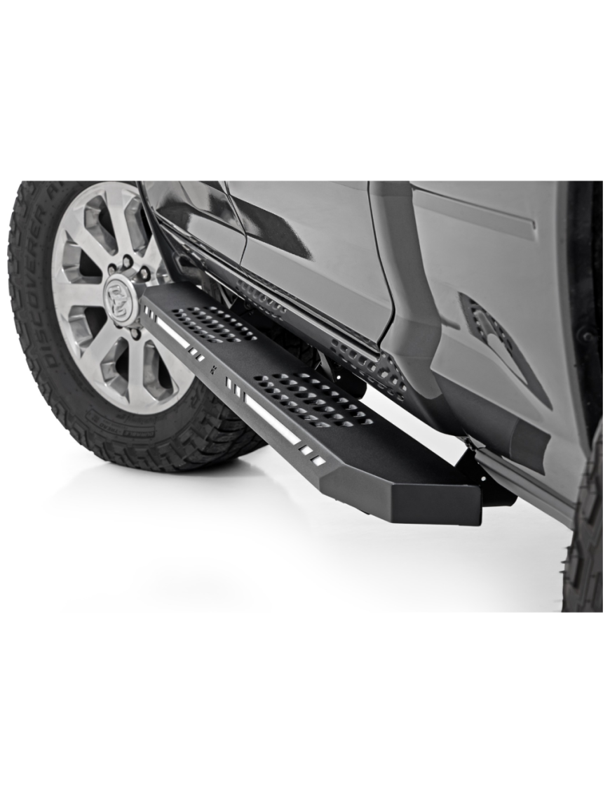 Progi, stopnie boczne Rough Country AC2 Crew Cab