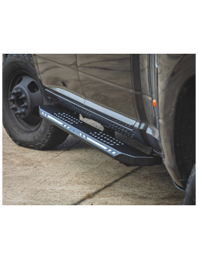 Progi, stopnie boczne Rough Country AC2 Crew Cab