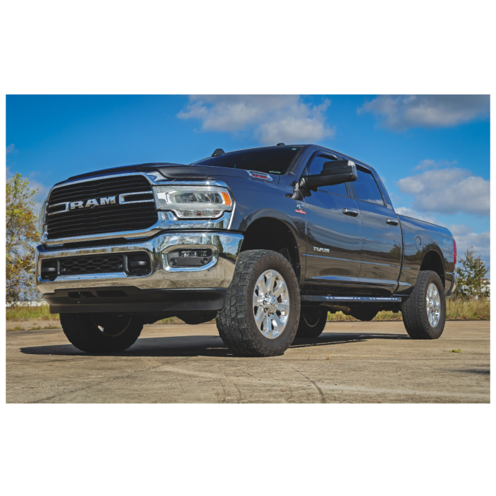 Progi, stopnie boczne Rough Country AC2 Crew Cab - ujęcie 10