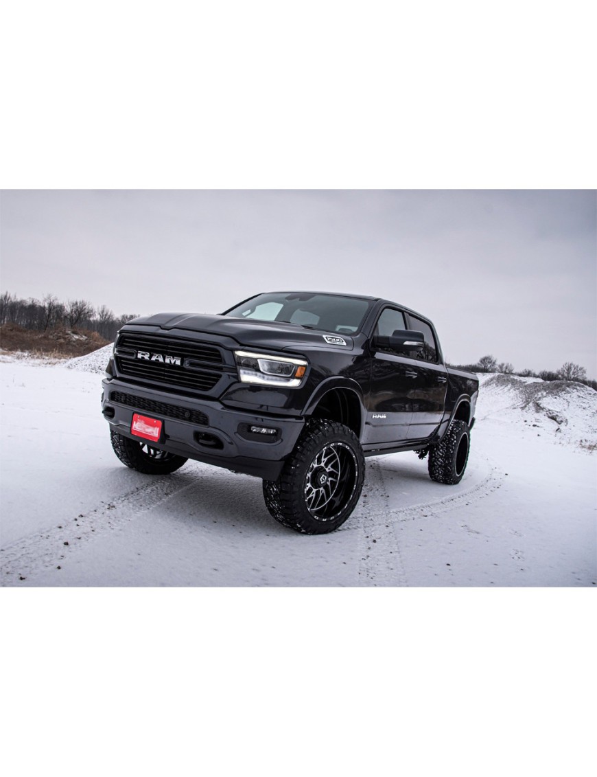 Zestaw zawieszenia z amortyzatorami FOX Performance Elite 2.5 BDS Lift 6" Standardowa Piasta