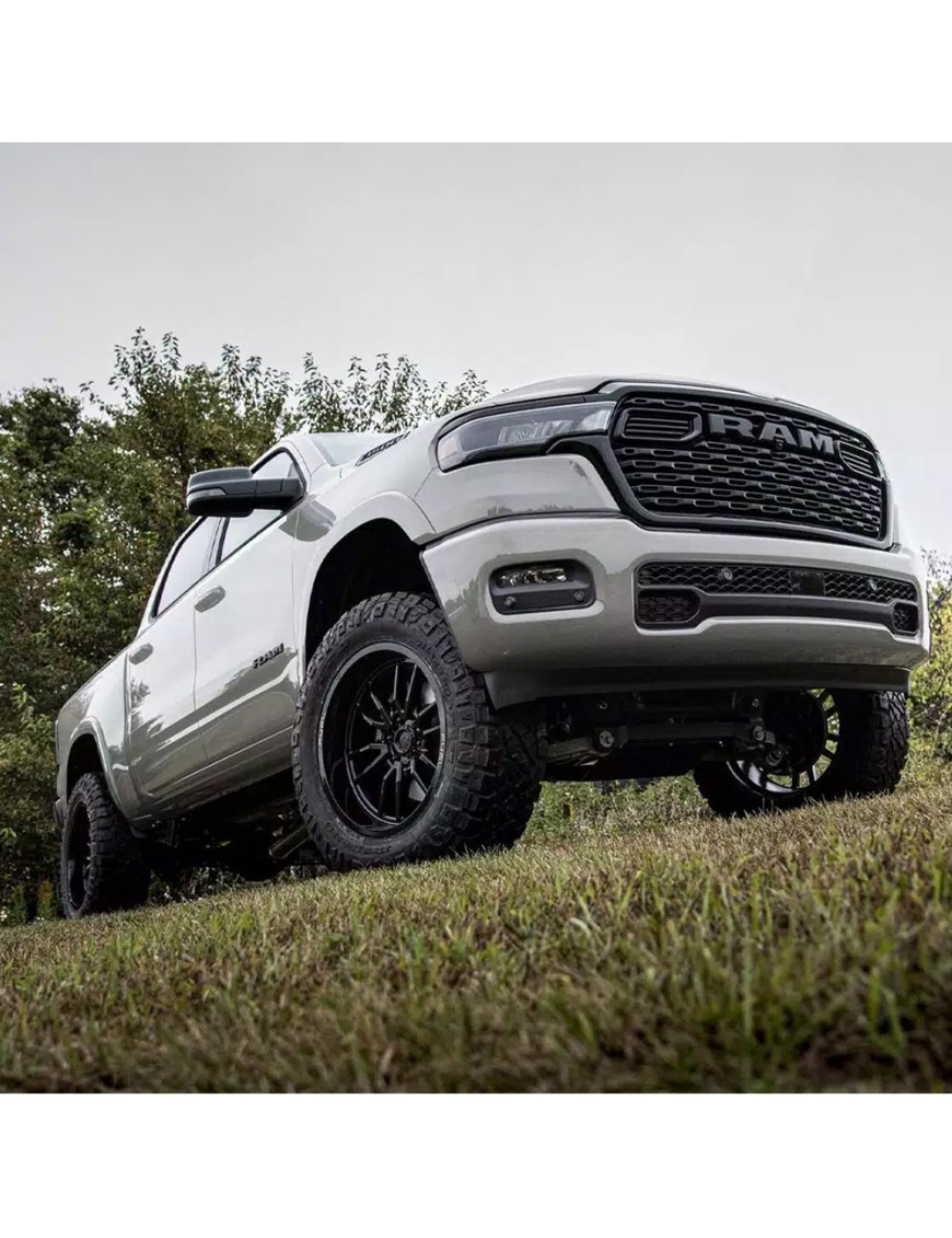 Zestaw zawieszenia BDS z amortyzatorami FOX 2.5 Performance Elite Lift 4" Standardowa Piasta