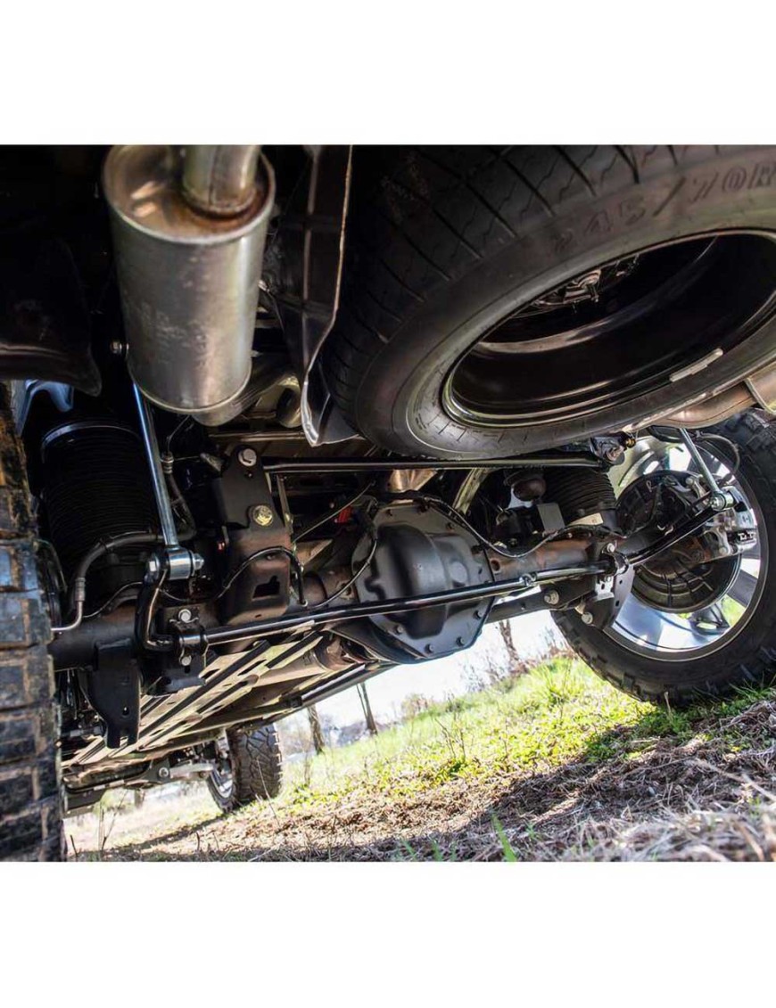 Zestaw zawieszenia z Coiloverami FOX 2.5 Performance Elite BDS Lift 4" Standardowa Piasta