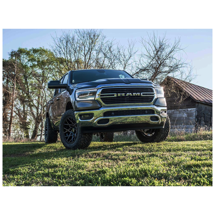Zestaw wyrównujący zawieszenie BDS z Coiloverami FOX 2.0 Lift 2" - ujęcie 3