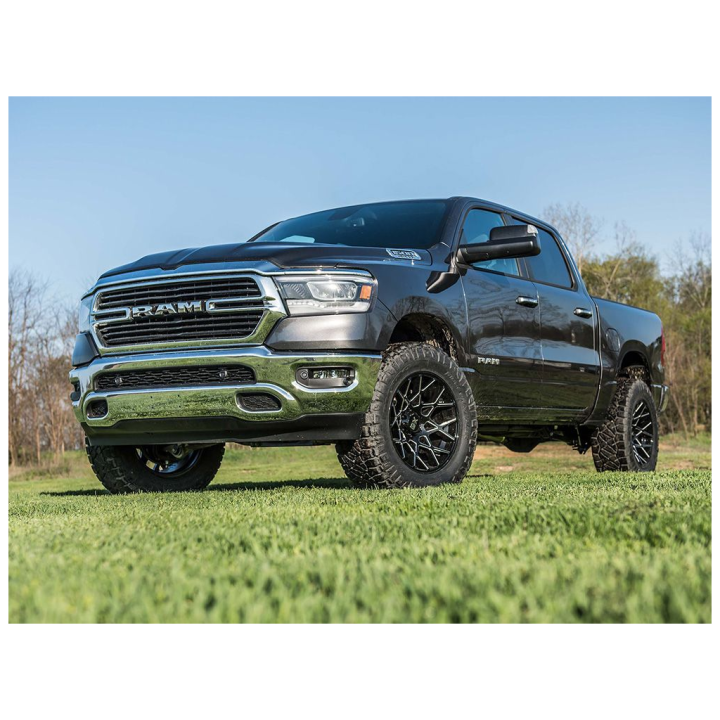 Zestaw wyrównujący zawieszenie BDS z Coiloverami FOX 2.5 Performance Elite Lift 2" - ujęcie 2