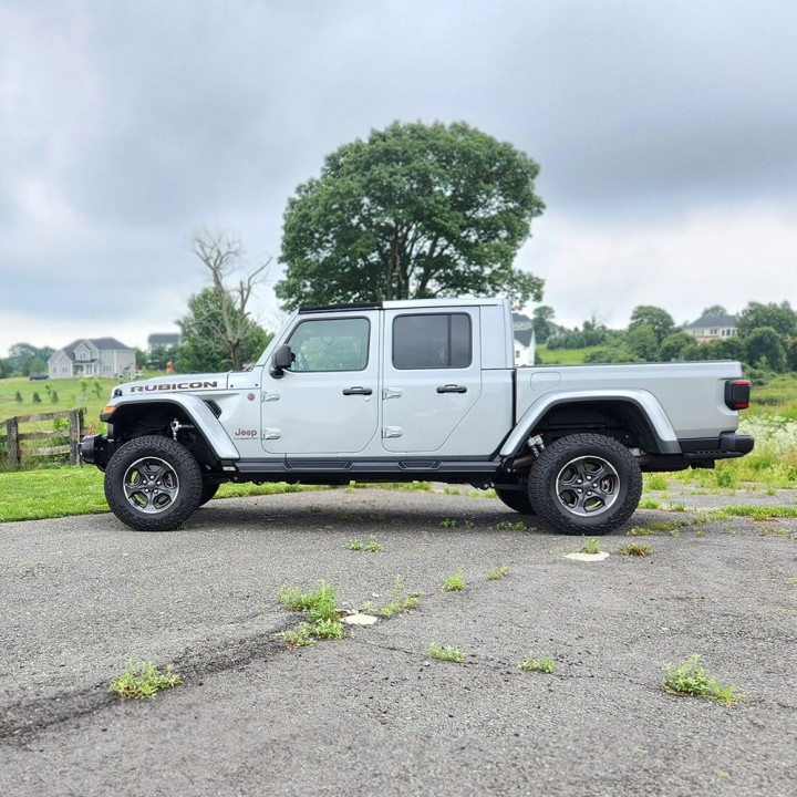 Zestaw zawieszenia Premium Clayton Lift 1,5" Diesel - ujęcie 3