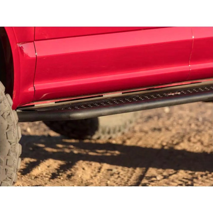 Progi boczne Go Rhino Dominator Xtreme D6 - ujęcie 5