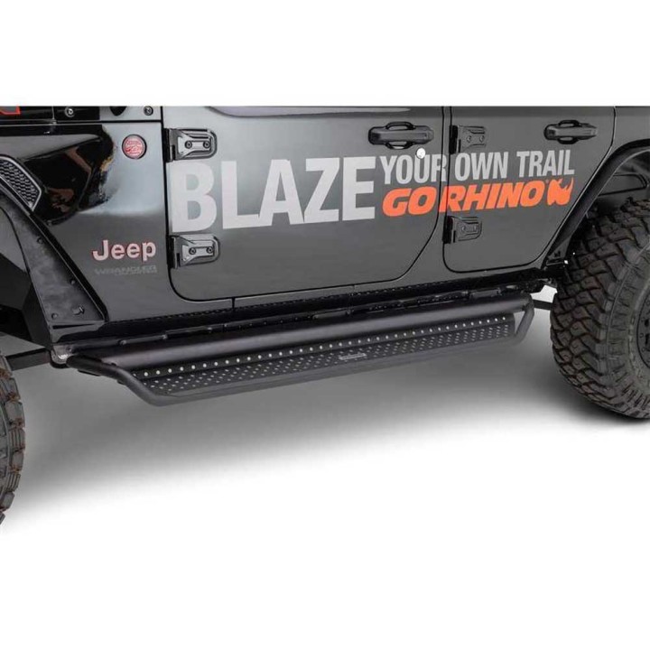 Progi boczne Go Rhino Dominator D1 - ujęcie 6