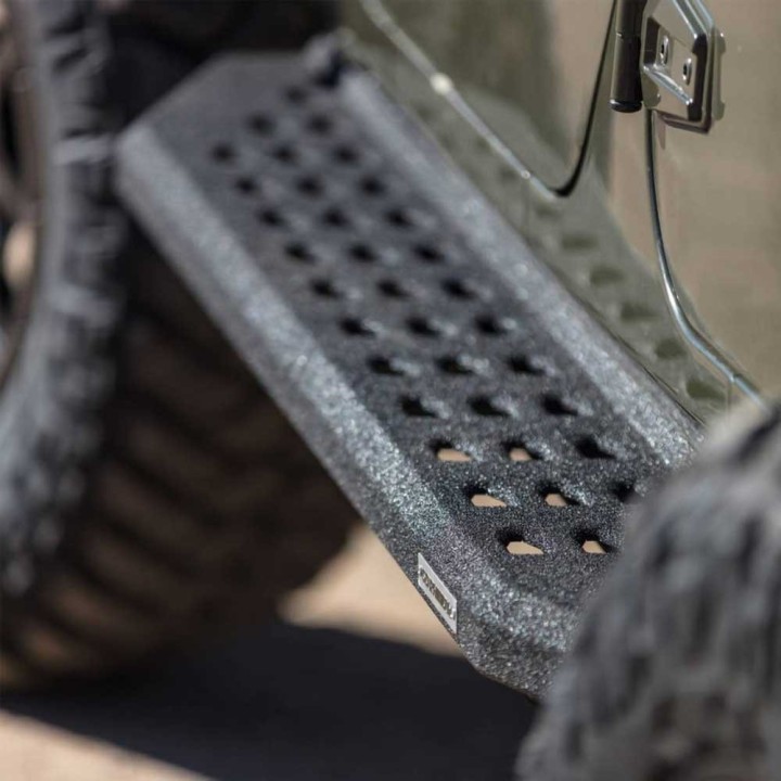 Progi, stopnie boczne Bedliner Go Rhino RB20 Quad Cab - ujęcie 6