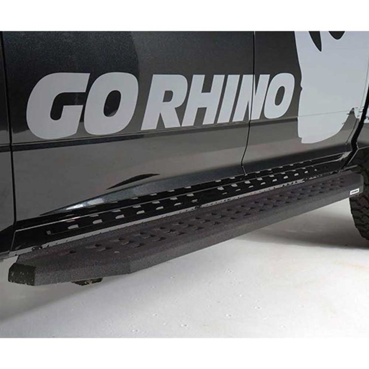 Progi, stopnie boczne Bedliner Go Rhino RB20 Quad Cab - ujęcie 7