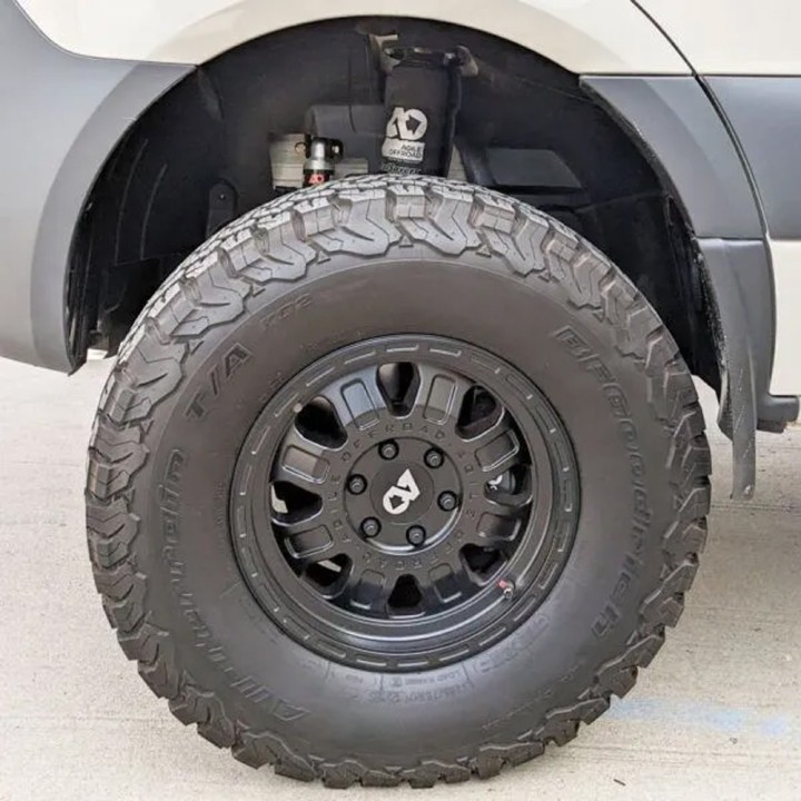Dodatkowa para amortyzatorów przód Agile Offroad & Bilstein B8 5100 Lift 0-2" - ujęcie 3