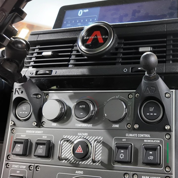 Uchwyt montażowy do telefonu z kulą Agile Offroad - ujęcie 3