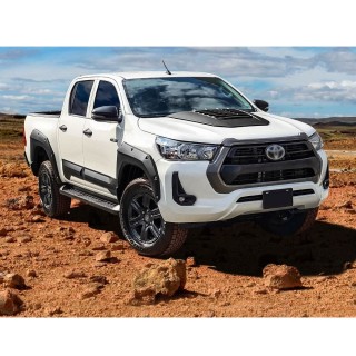 Poszerzenia błotników przód i tył Air Design Super Bolt SR/Diesel AT - ujęcie 2
