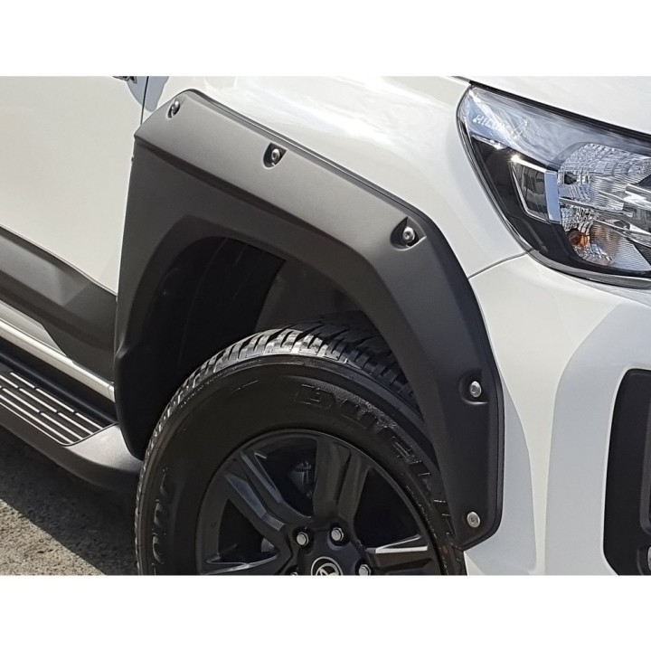 Poszerzenia błotników przód i tył Air Design Super Bolt SR/Diesel AT - ujęcie 4