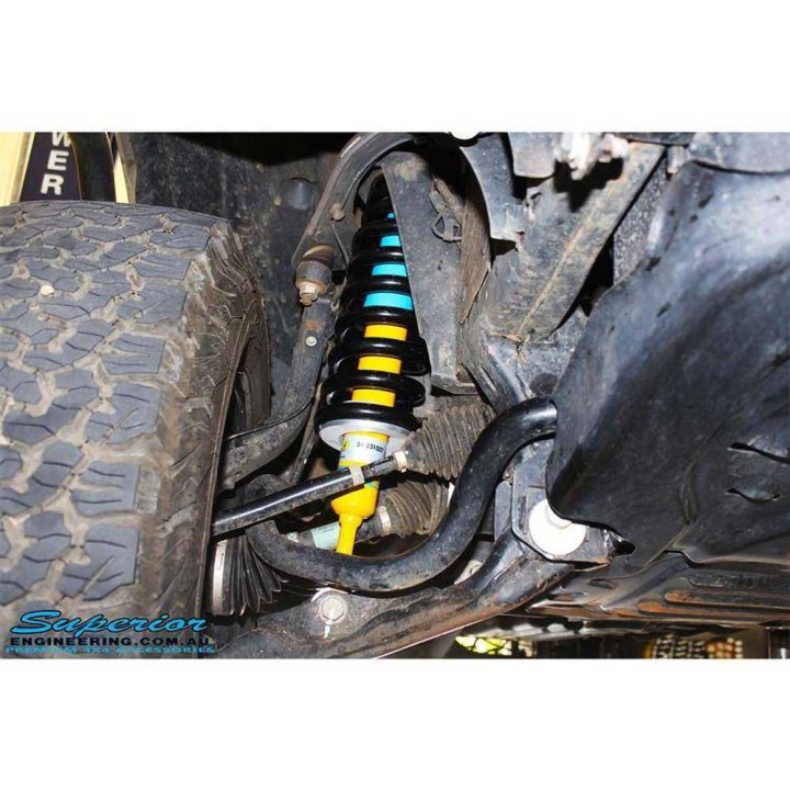 Amortyzator gazowy przód Bilstein B6 4600 Lift 0" - ujęcie 4