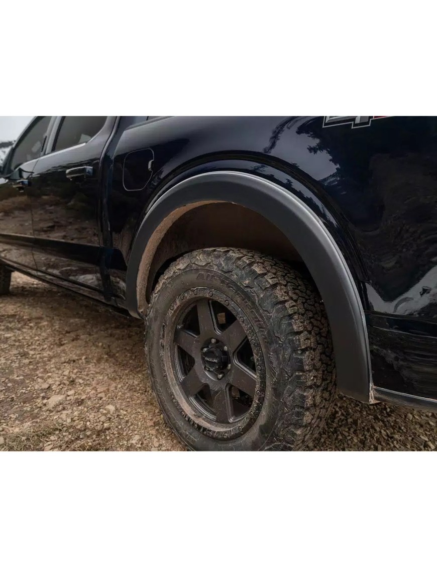 Poszerzenia błotników przód i tył Husky Liners OE Style