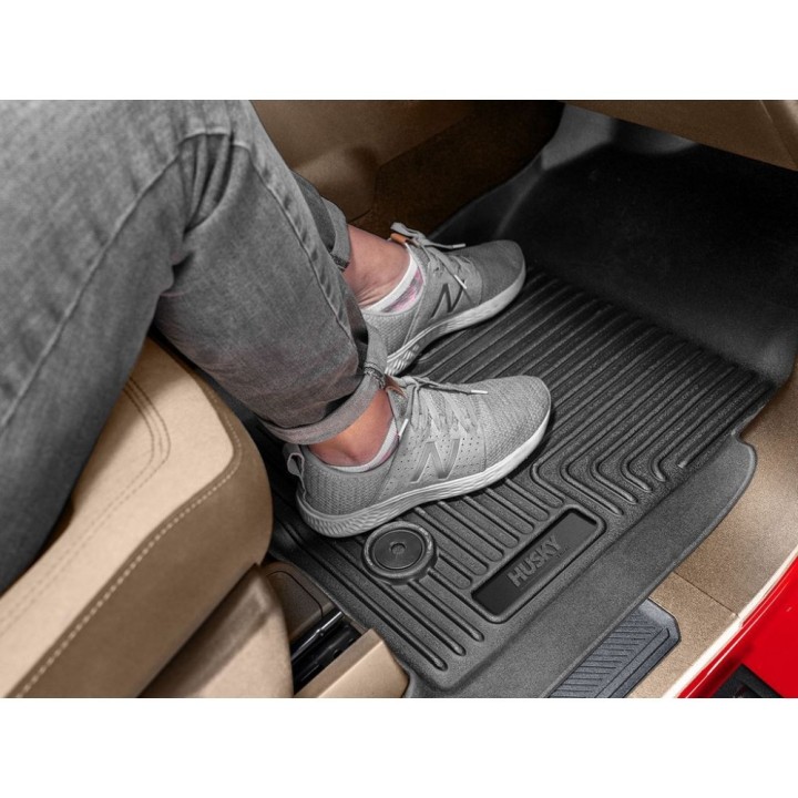 Dywaniki na podłogę Weatherbeater przód i tył Husky Liners Crew Cab - ujęcie 5