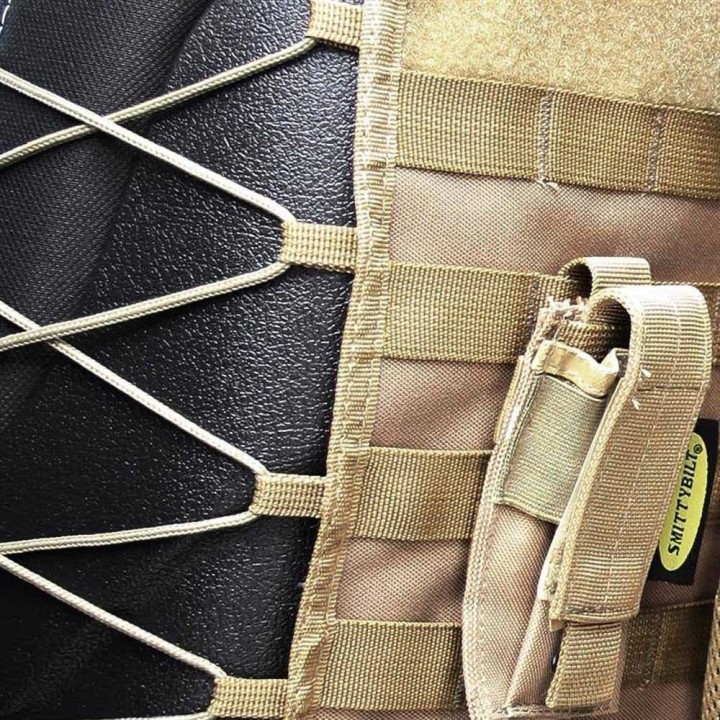 Pokrowce na oparcie foteli uniwersalne przód coyote tan Smittybilt G.E.A.R. - ujęcie 5
