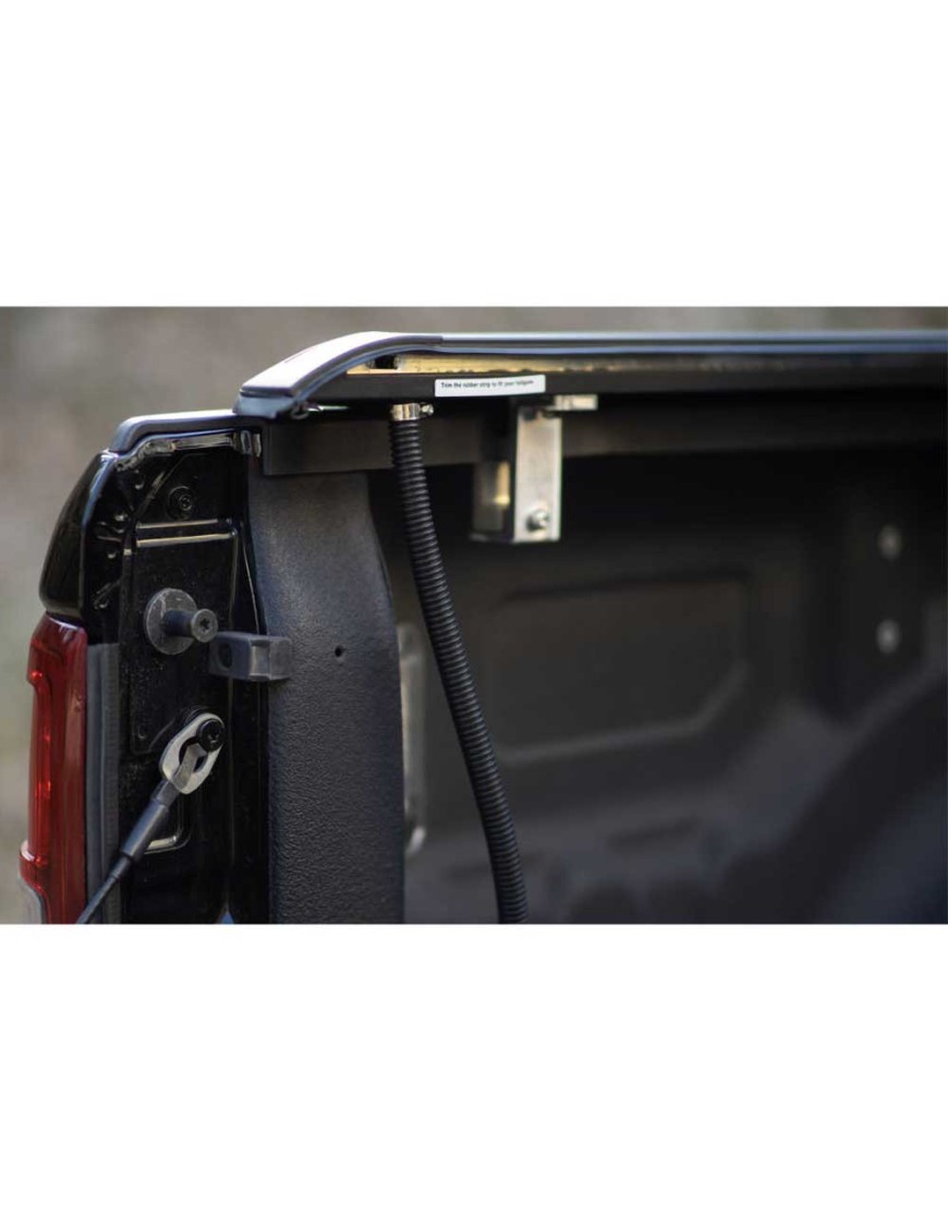 Roleta twarda, pokrywa paki aluminiowa OFD R2 Double Cab