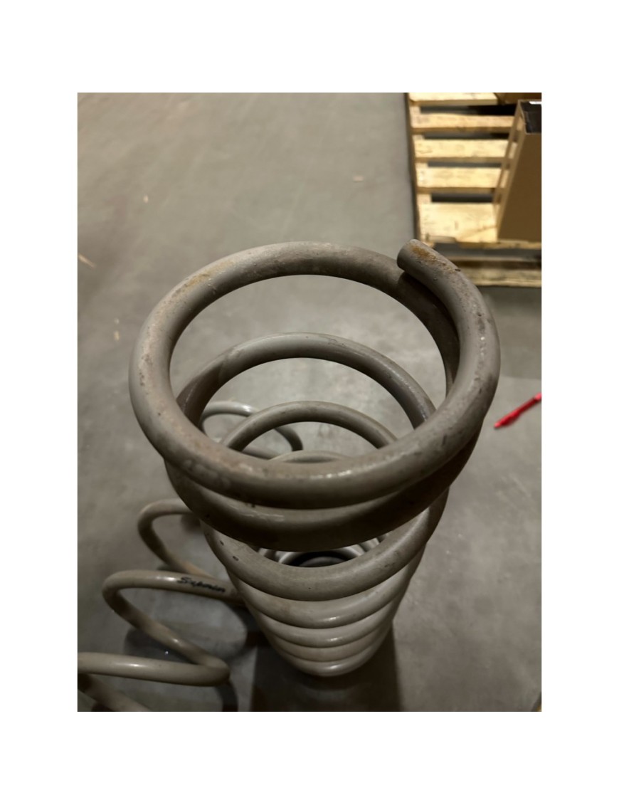 Sprężyny Light/Medium Duty tył Superior Engineering Lift 4"