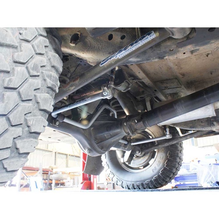 Zestaw stabilizatora przód Superior Engineering SuperFlex Lift 4" - ujęcie 3
