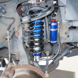 Front left nitro Coilover Superior Engineering 2.0 Reservoir Adjustable Lift 2-4" - ujęcie 2
