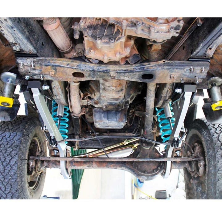 Obniżenie Wahaczy tył Superior Engineering Lift 3-5" - ujęcie 6