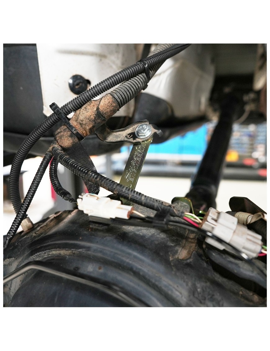 Relokacja wiązki elektrycznej tylnego mostu Superior Engineering
