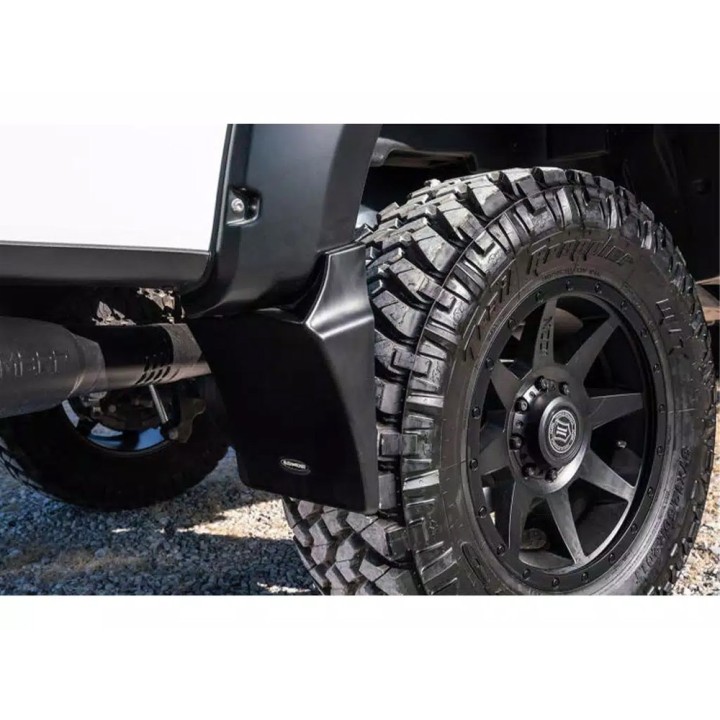Chlapacze błotników tył RealTruck Bushwacker Trail Armor - ujęcie 2