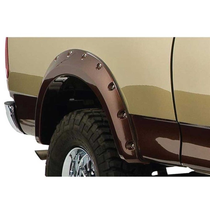 Poszerzenia błotników tył RealTruck Bushwacker Cut-Out Style - ujęcie 3