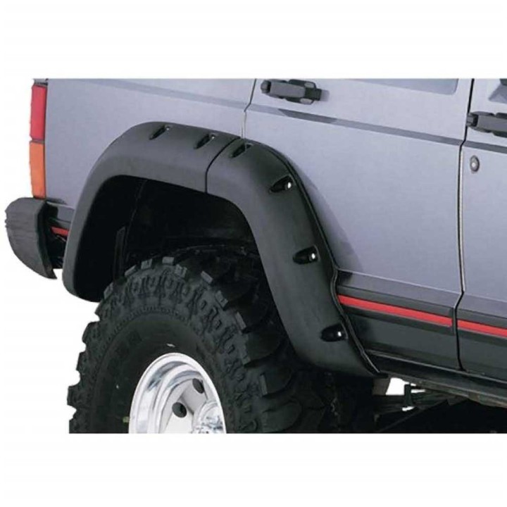 Poszerzenia błotników przód i tył RealTruck Bushwacker 4 drzwi Cut-Out Style - ujęcie 4