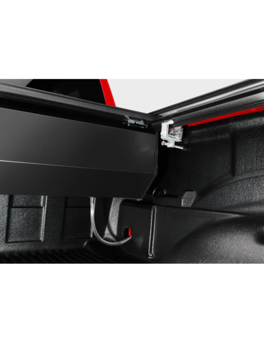 Elektryczna pokrywa paki z szynami T-Slot RealTruck Retrax PowertraxPRO XR 5'7"