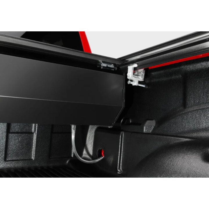 Elektryczna pokrywa paki z szynami T-Slot RealTruck Retrax PowertraxPRO XR 5'7" - ujęcie 7