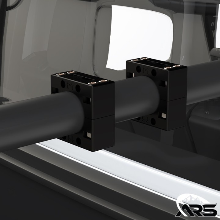 MetalCloak Uniwersalne uchwyty akcesoriów Multi-Mount na rurę 2 cale, para - ujęcie 4