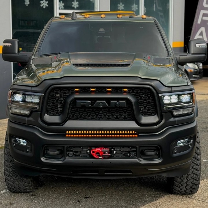 Płyta pod wyciągarkę Vice Design 6.7L Cummins - ujęcie 10