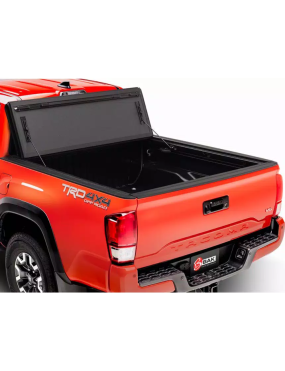 Twarda składana pokrywa paki tri-fold RealTruck BAKFlip MX4