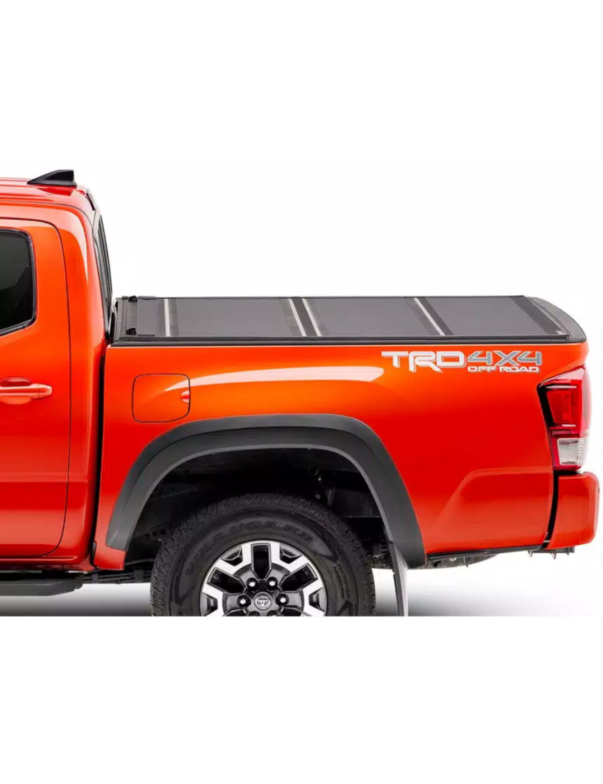 Twarda składana pokrywa paki tri-fold RealTruck BAKFlip MX4