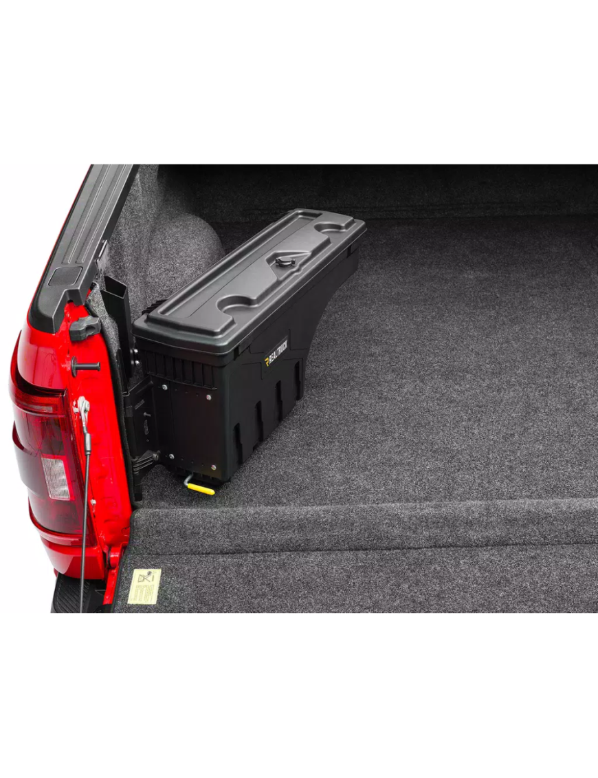 Schowek na pakę po stronie kierowcy RealTruck UnderCover Swing Case