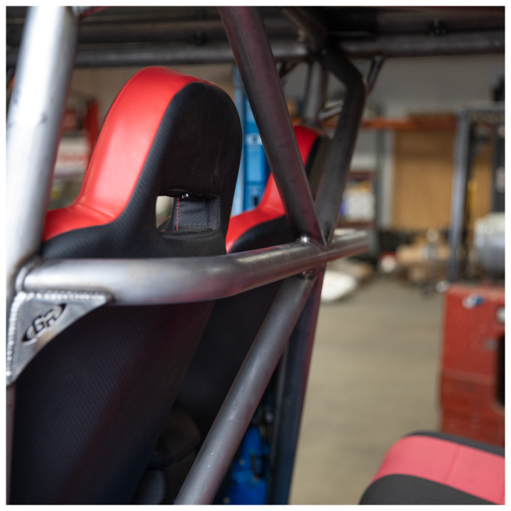 Klatka bezpieczeństwa roll cage V2 GenRight - ujęcie 13
