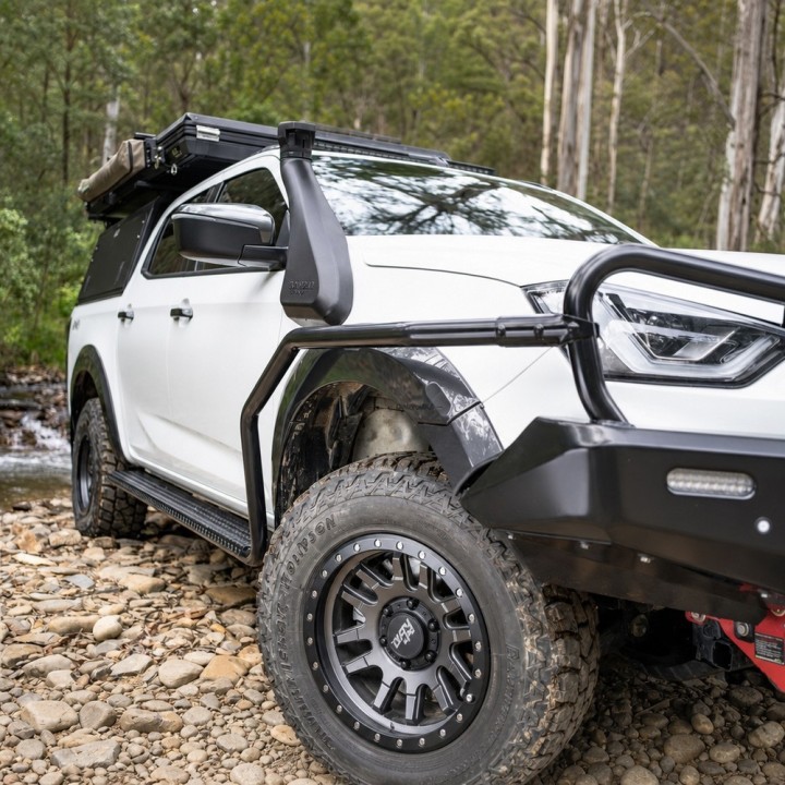 Zderzak Ironman 4x4 — Isuzu D-Max (SSR074-D) - ujęcie 3