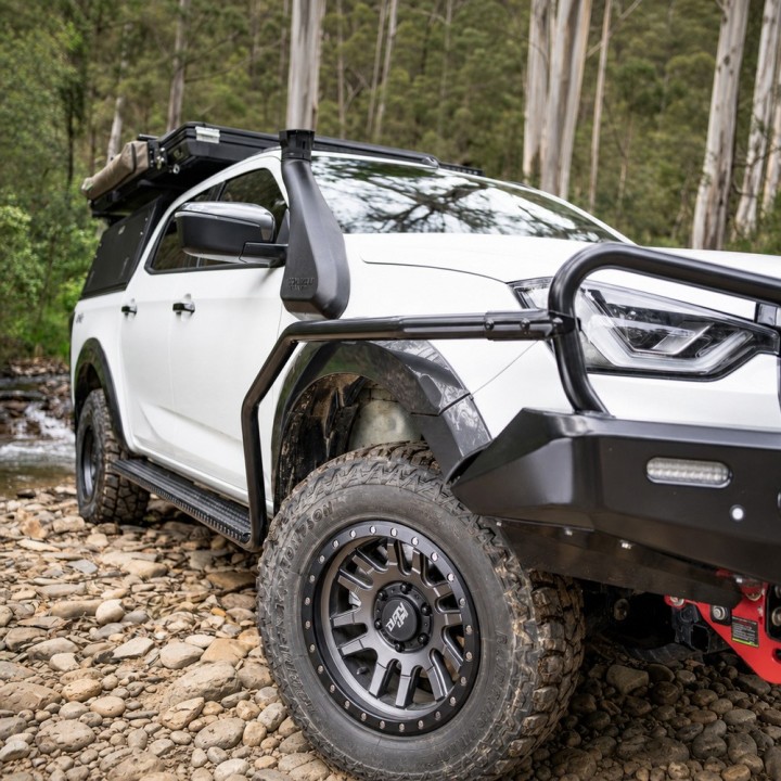 Zderzak Ironman 4x4 — Isuzu D-Max (SSR074-D) - ujęcie 5