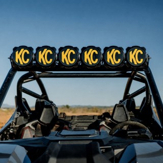 KC HiLiTES Gravity Titan 39" belka LED 6-lamp - Polaris RZR Pro R - ujęcie 2